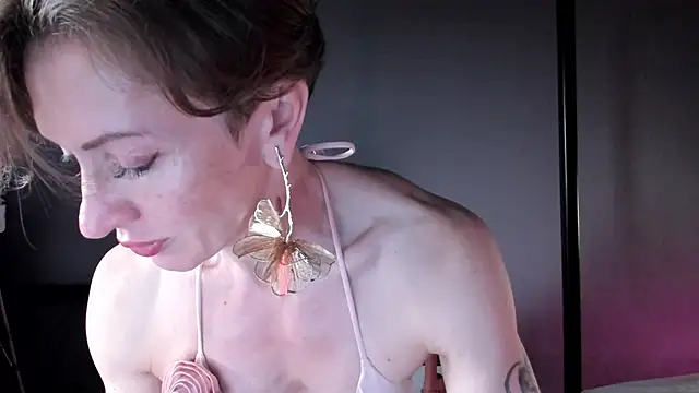 Dorothy Meyer online show from 05.23.26