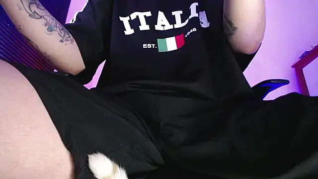 zacwatson  online show from 03.09.26