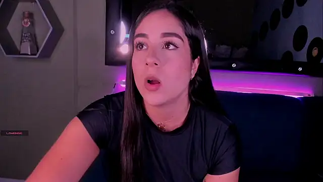 Sussy Bell01 online show from 01.30.25