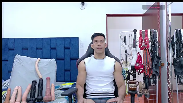 JoseRumbero26 online show from 04.18.26