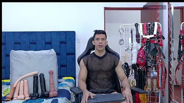 JoseRumbero26 online show from 05.20.26