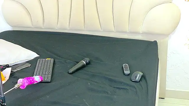 bonieklent online show from 03.10.26