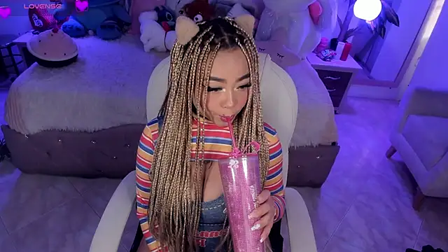 conny  curly online show from 03.20.25