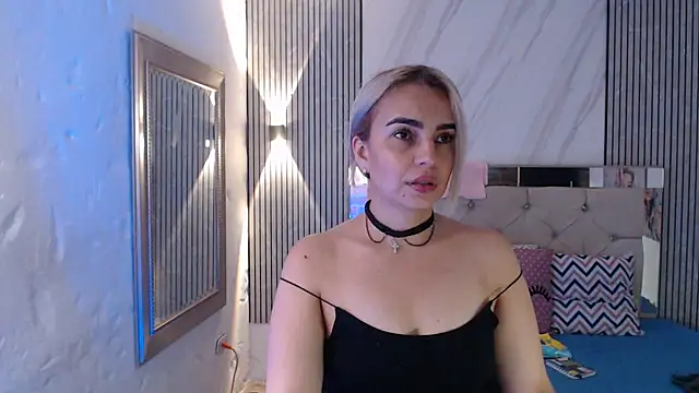 ashley  tylor online show from 04.20.26