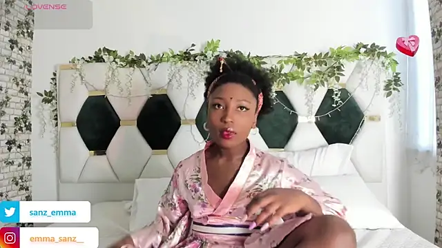 EmmaSanzz  online show from 01.31.25