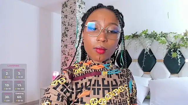 EmmaSanzz  online show from 03.14.25