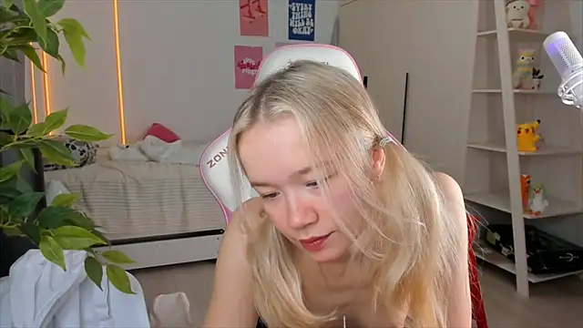 Lily Young online show from 12.17.25