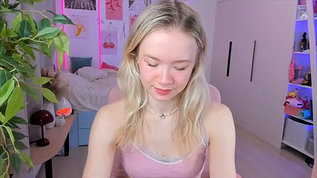 Lily Young online show from 02.24.26