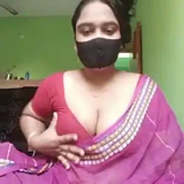 Snapshot of Kotha_-Moni chatting on 11.28.25 Kotha -Moni online show from 11.28.25