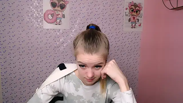 AliceFlirtt  online show from 12.20.24