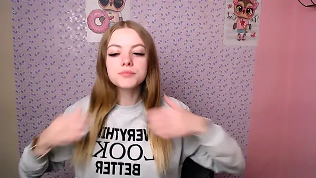 AliceFlirtt  online show from 01.08.25