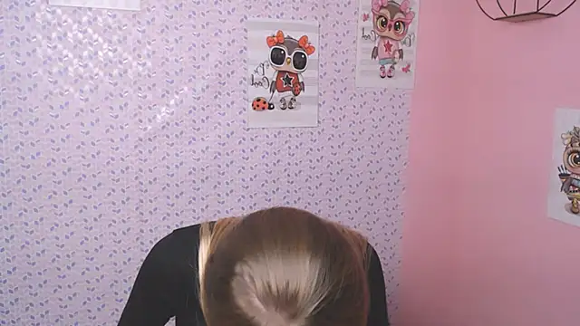 AliceFlirtt  online show from 01.22.25