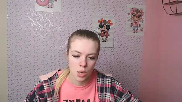 AliceFlirtt  online show from 02.04.25