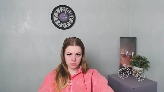 AliceFlirtt  online show from 02.11.25