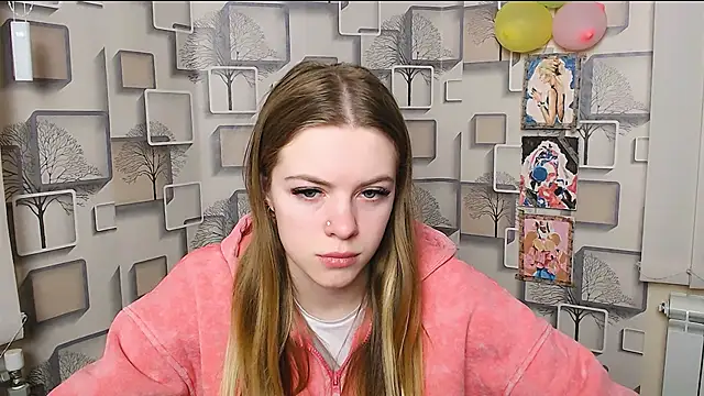 AliceFlirtt  online show from 02.22.25