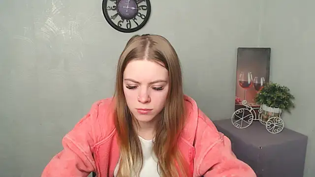 AliceFlirtt  online show from 02.26.25