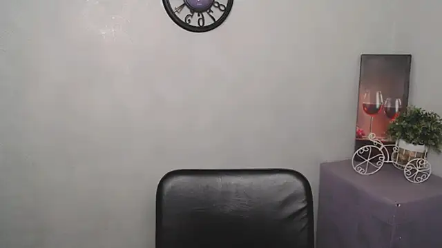 AliceFlirtt  online show from 03.08.25