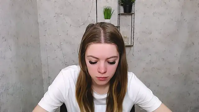 AliceFlirtt  online show from 03.12.25