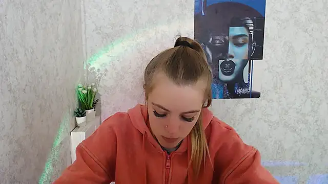 AliceFlirtt  online show from 10.02.25