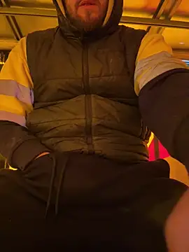 Snapshot of cussy007 chatting on 01.22.25 cussy007 online show from 01.22.25