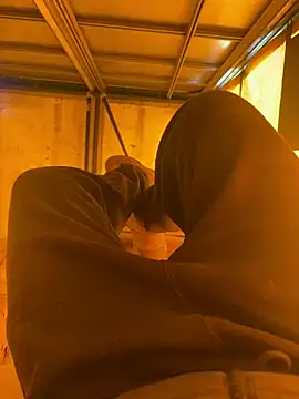 Snapshot of cussy007 chatting on 02.28.25 cussy007 online show from 02.28.25