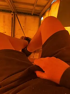 Snapshot of cussy007 chatting on 03.17.25 cussy007 online show from 03.17.25