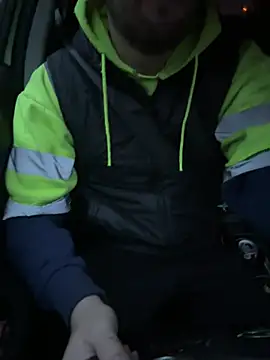 Snapshot of cussy007 chatting on 02.11.26 cussy007 online show from 02.11.26