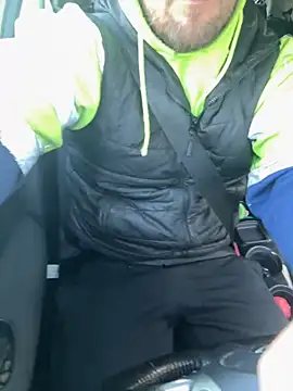 Snapshot of cussy007 chatting on 03.18.26 cussy007 online show from 03.18.26