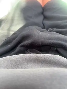 Snapshot of cussy007 chatting on 03.21.26 cussy007 online show from 03.21.26