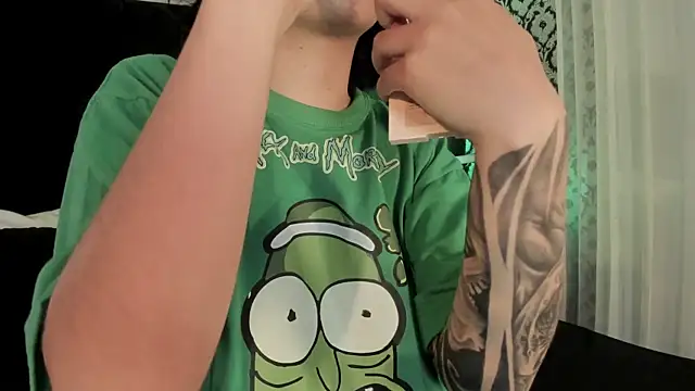 Adeelinee online show from 11.29.25