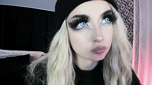 Adeelinee online show from 04.09.26