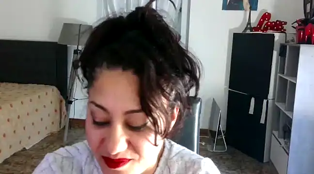 Snapshot of danasantoreal chatting on 01.09.25 danasantoreal online show from 01.09.25