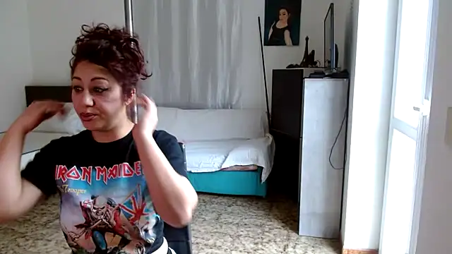 danasantoreal online show from 02.12.26