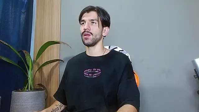 Mr WhiteCock online show from 12.13.25