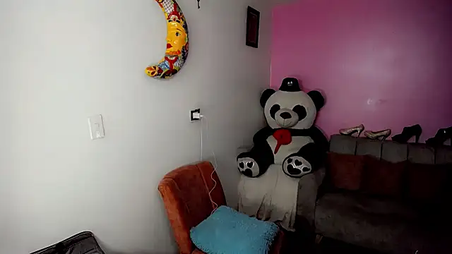 SweetKim21 online show from 02.13.25