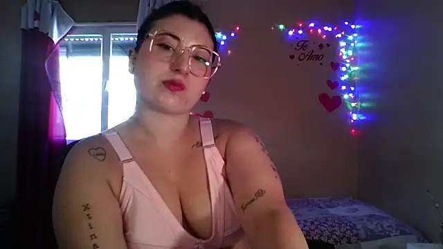 Snapshot of imsohornydacom chatting on 02.10.26 imsohornydacom online show from 02.10.26