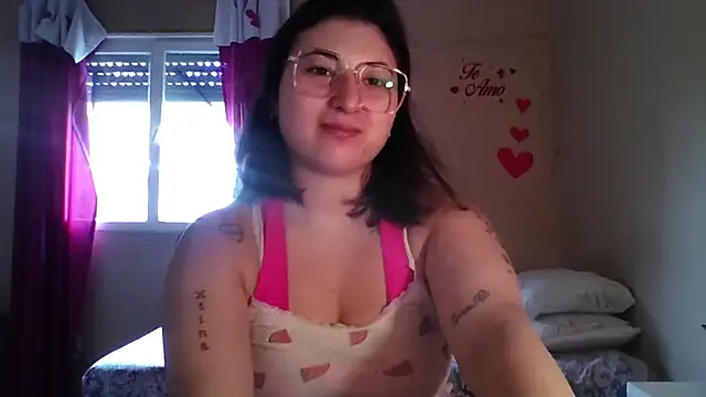 Snapshot of imsohornydacom chatting on 02.15.26 imsohornydacom online show from 02.15.26