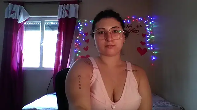 Snapshot of imsohornydacom chatting on 02.17.26 imsohornydacom online show from 02.17.26