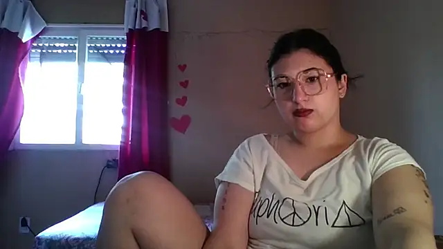 Snapshot of imsohornydacom chatting on 02.25.26 imsohornydacom online show from 02.25.26