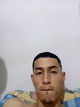 Snapshot of Steven233209 chatting on 11.11.25 Steven233209 online show from 11.11.25