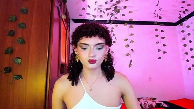 lucianromero online show from 11.28.25