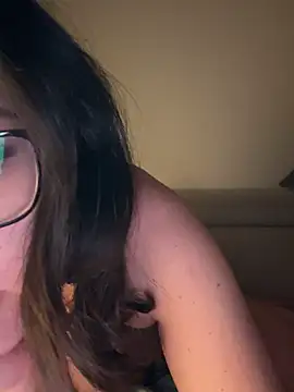 Its Jade online show from 02.09.25