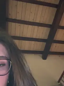 Its Jade online show from 02.15.25