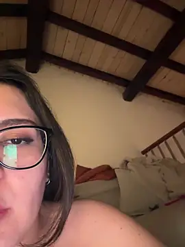 Its Jade online show from 03.06.25