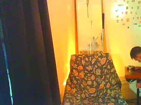 Snapshot of DaddyQuimHot chatting on 12.08.24 DaddyQuimHot online show from 12.08.24