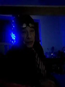 DaddyQuimHot online show from 12.17.25