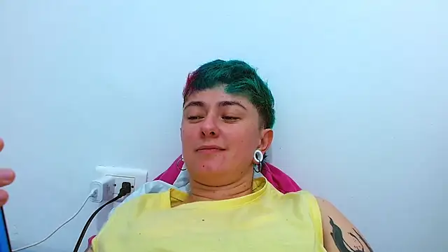 tomboyblue online show from 12.13.25