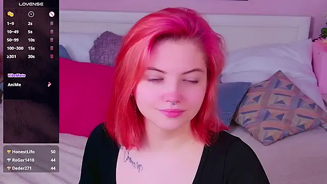 Snapshot of Lisa_Adam chatting on 01.17.25 Lisa Adam online show from 01.17.25