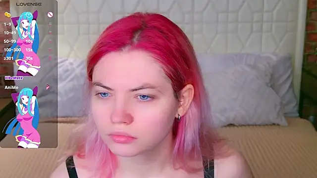 Lisa Adam online show from 02.05.26