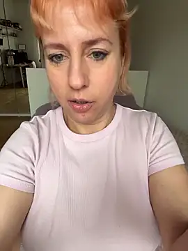 MariaValentine online show from 12.02.25